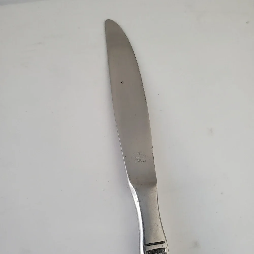 Nasco Stainless Japan Dinner Knife Vintage Floral Rose Blackened Handle Serrated